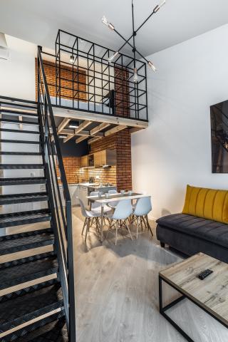 Apartament 7-osobowy z antresolą - 1
